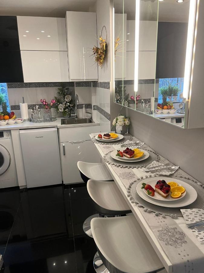 Apartment Luxe Free Wifi, Free Parking, Free Netflix Friern Barnet Dış mekan fotoğraf