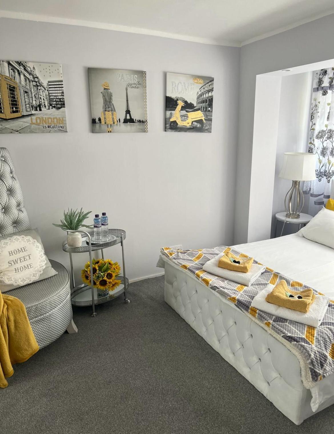 Apartment Luxe Free Wifi, Free Parking, Free Netflix Friern Barnet Dış mekan fotoğraf